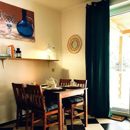 Swierkowa 10 Apartment