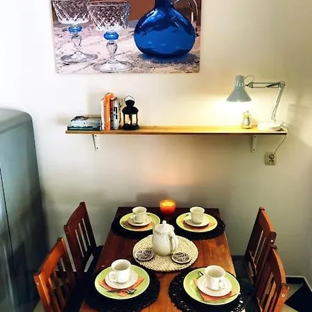 Swierkowa 10 דירה *