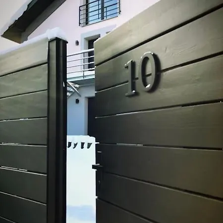 Apartment Swierkowa 10 *